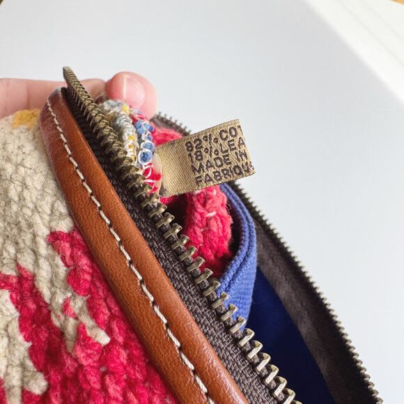 Patricia Nash Hand Loomed Multi Stripe Ballari Wristlet - Picture 6 of 7